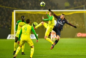 英雄联盟赔率-包含葡超倒计时，巴黎圣日耳曼加时末段伤情更新，细节引发关注，球迷炸锅，纪律约束更严格的词条